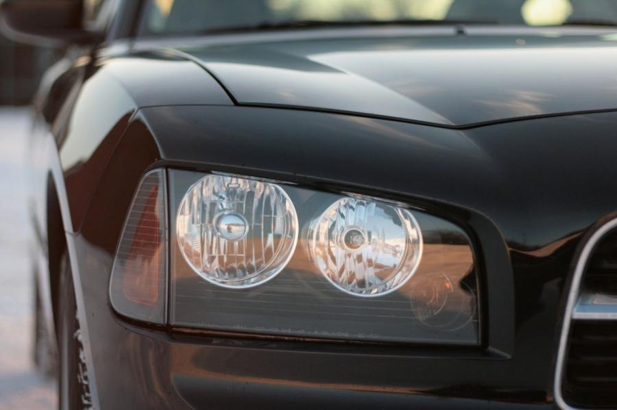  Dodge Charger SXT 3.5 2009 года  (фото 3 из 30)